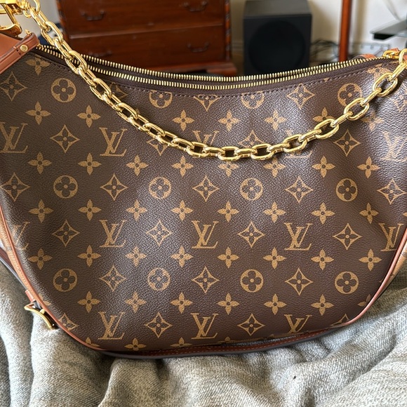 Receipt in photos! Authentic Louis Vuitton Large Loop * Like New* - Picture 2 of 8